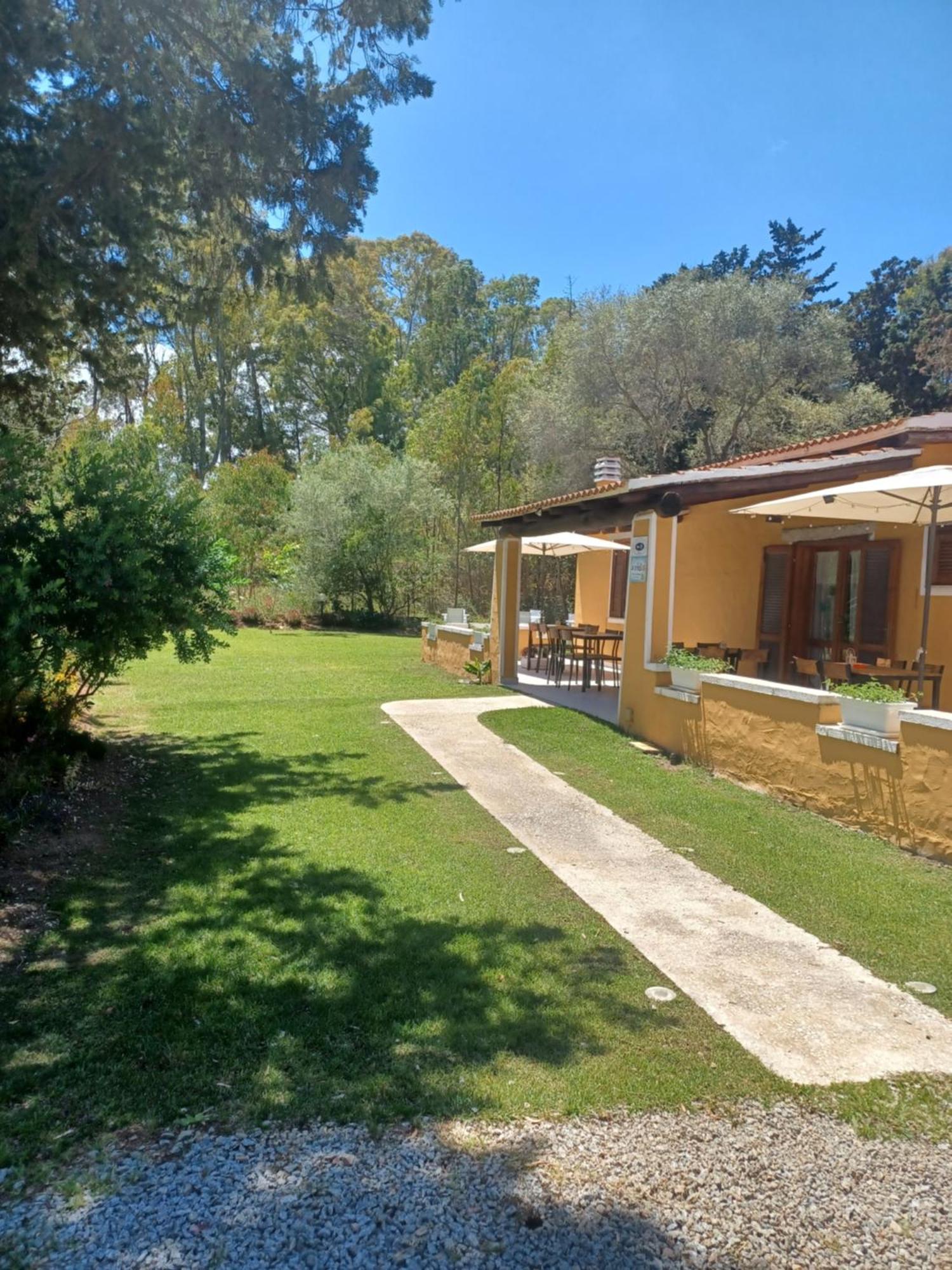 B&B Helios Il Tuo Relax In Sardegna San Teodoro  Exterior foto